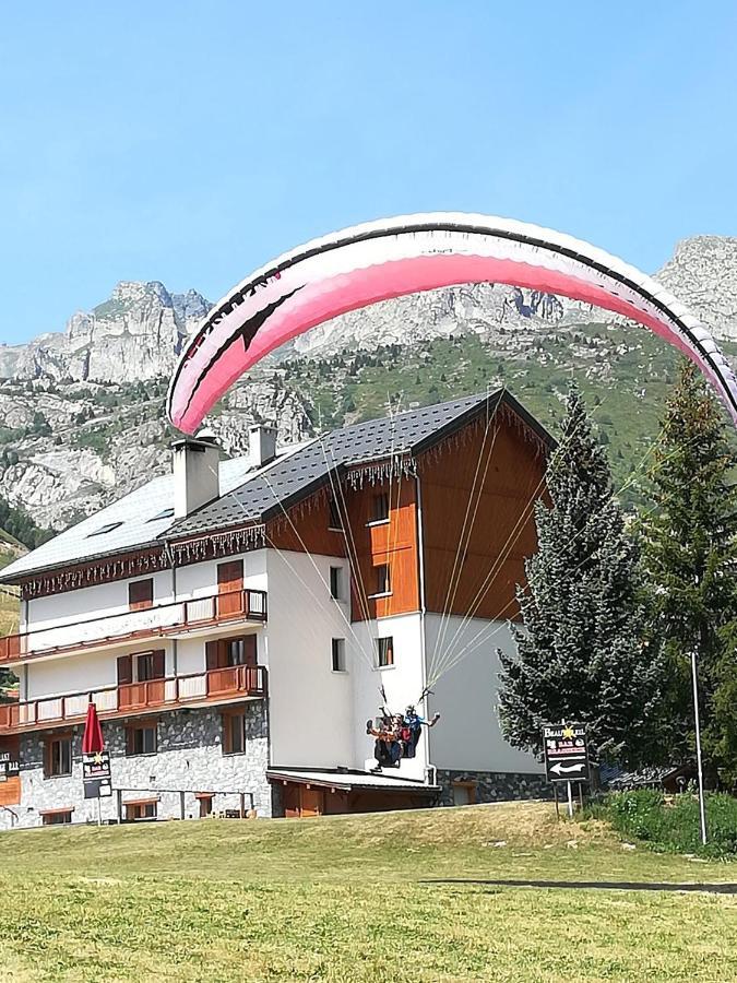 Chalet Beausoleil 4 Etoiles - Prestige - Au Pied Du Col De La Croix De Fer Saint-Sorlin-d'Arves Luaran gambar